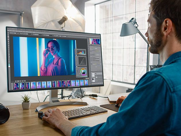 Learn Photoshop For Free With This 4-Week Course